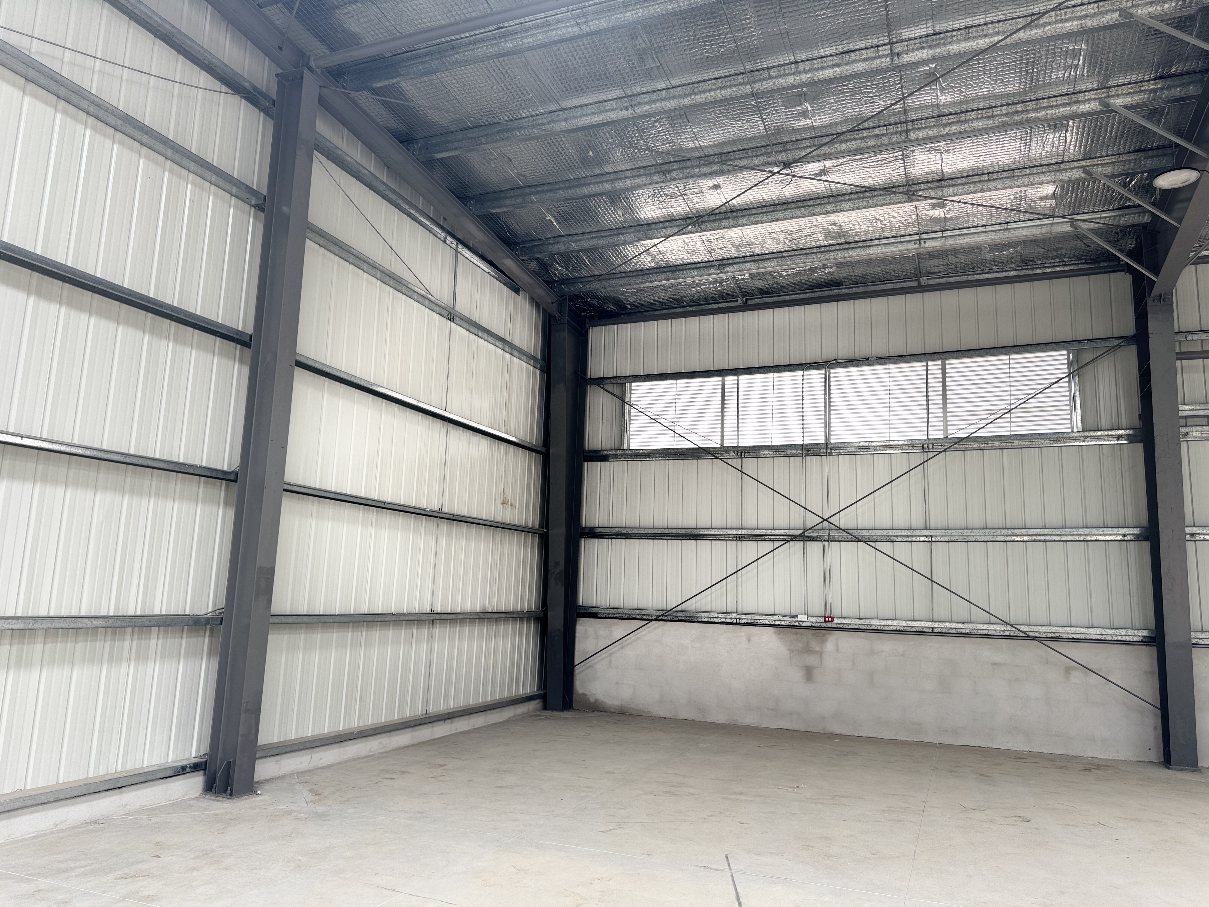 Estructura metálica de bodega